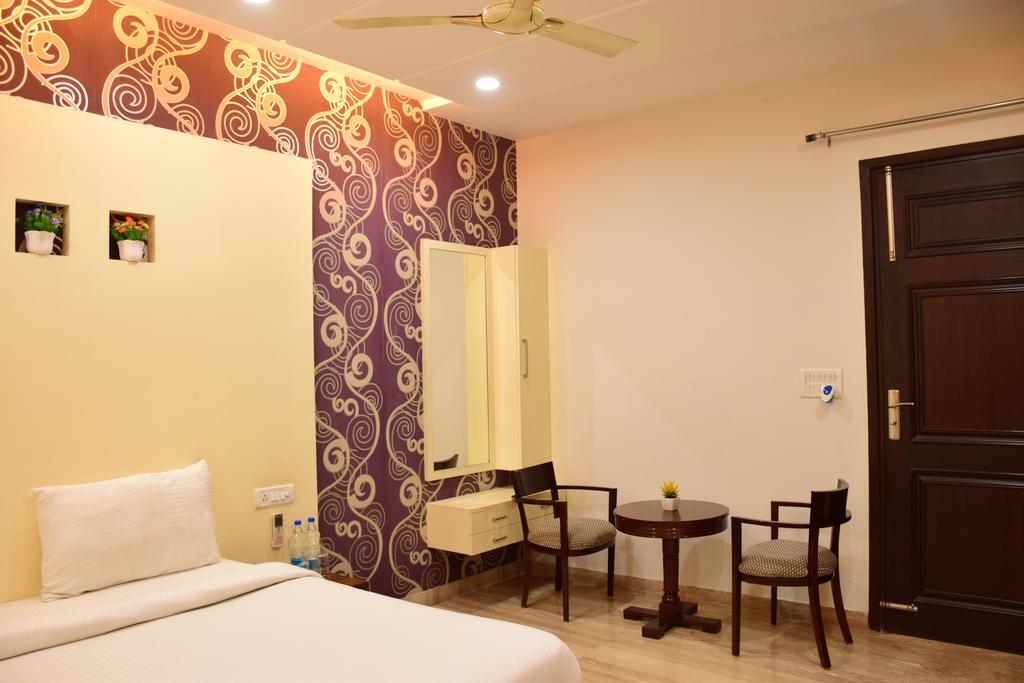 When In Gurgaon - Service Apartments, Near Medanta Medicity Dillí Exteriér fotografie